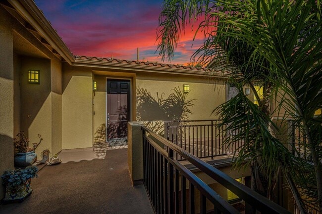 259 Riverdale Ct in Camarillo, CA - Foto de edificio - Building Photo