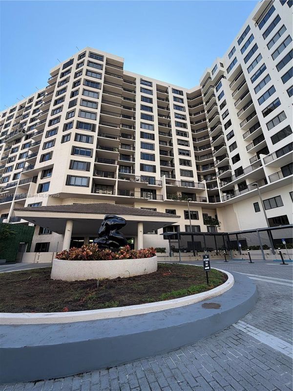 property at 540 Brickell Key Dr