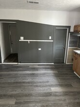 205 Andrew Springs Dr in Colp, IL - Building Photo - Building Photo