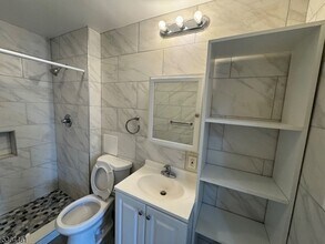 53 17th Ave, Unit 3 in Paterson, NJ - Building Photo - Building Photo