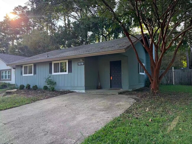 property at 1079 Tall Oak Dr