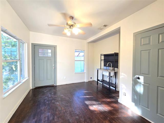 property at 1726 Seevers Ave