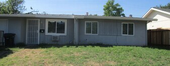 6625 Medora Dr in North Highlands, CA - Building Photo