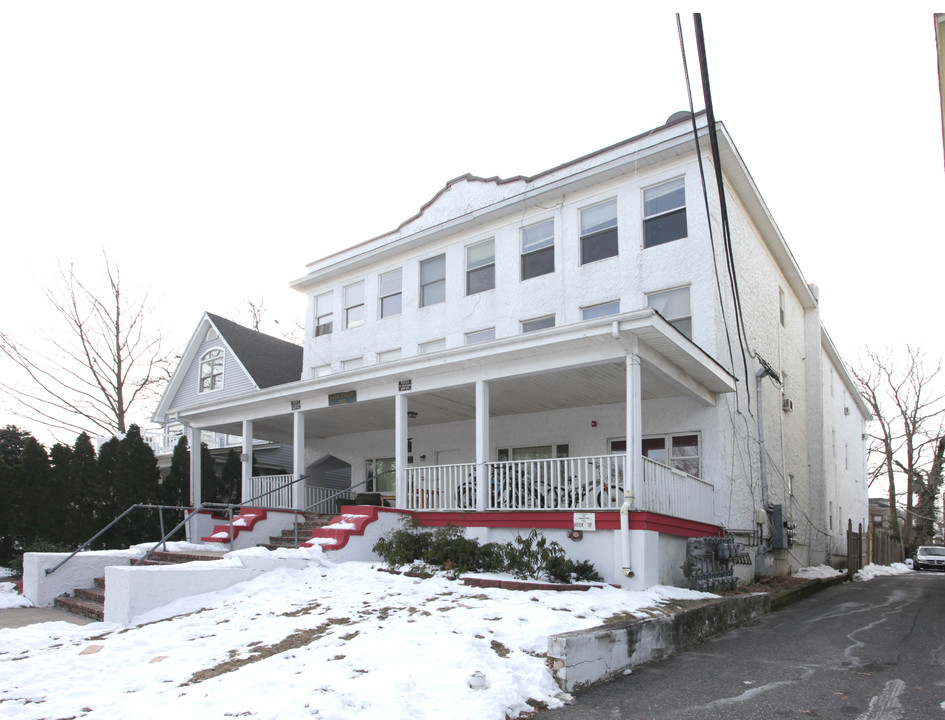 Parkcrest Apartments in Asbury Park, NJ - Building Photo