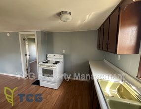 1305 W Jefferson St in Ottawa, IL - Building Photo - Building Photo