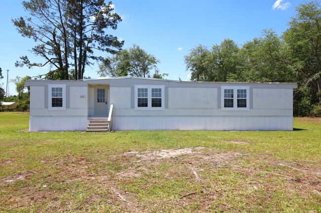 property at 437 North St