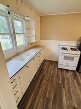 308 S Rogers St in Clarksville, AR - Building Photo - Building Photo