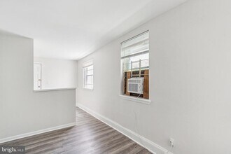 822 W Lombard St in Baltimore, MD - Building Photo - Building Photo