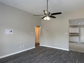 2019 Dennison St in Dallas, TX - Building Photo - Building Photo