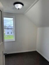 123 Pine St in Tigerton, WI - Building Photo - Building Photo