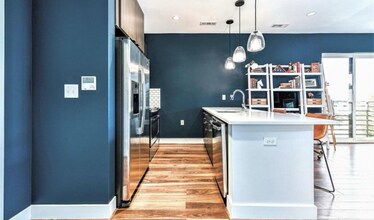 1111 Orren St NE in Washington, DC - Foto de edificio - Building Photo