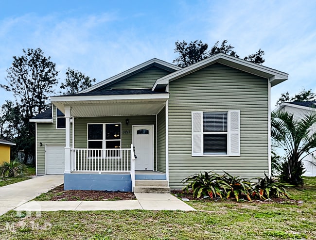 property at 3217 Spooner Dr
