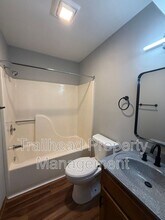 3413 NW Duncan Rd in Blue Springs, MO - Building Photo - Building Photo