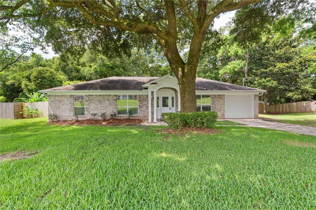 7260 Pecan Terrace Dr in Theodore, AL - Building Photo