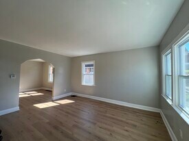 2310 Indian Mound Ave, Unit 2 in Norwood, OH - Building Photo