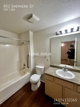 802 Shepherd St in Fort Scott, KS - Building Photo - Building Photo