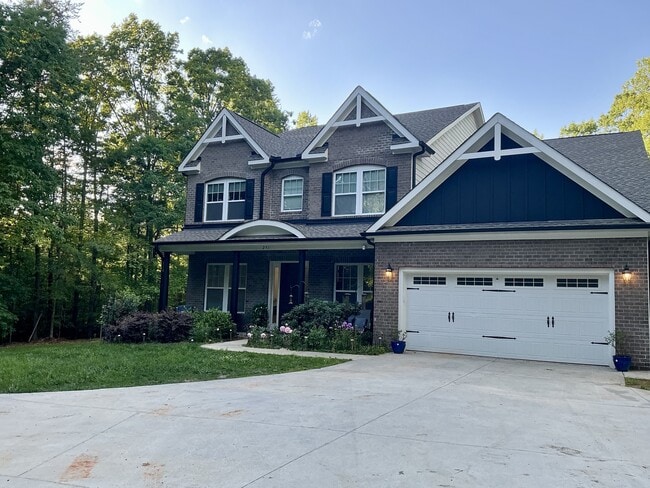 291 North St in Lewisville, NC - Building Photo - Building Photo