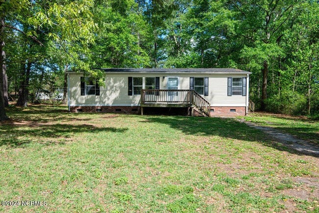 property at 529 Greenwood Rd