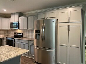 1621 Brookfield Dr in Denham Springs, LA - Building Photo - Building Photo