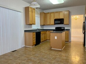 5619 New Forge Rd in White Marsh, MD - Building Photo - Building Photo