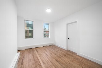 500 Monroe St in Hoboken, NJ - Building Photo - Building Photo