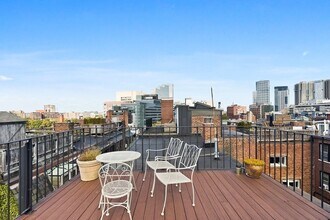 73 Revere St in Boston, MA - Building Photo - Building Photo