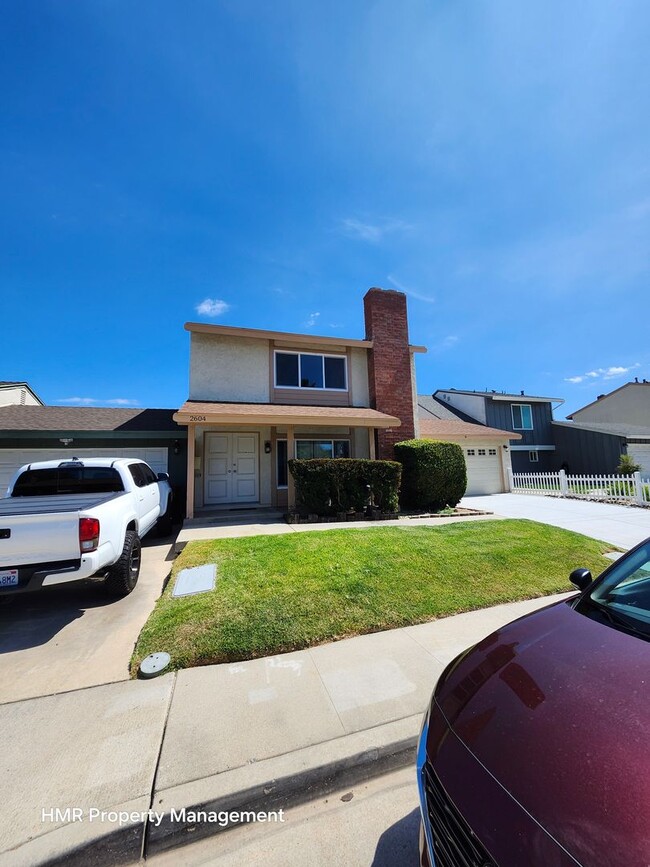 property at 2604 Lakemoor Pl