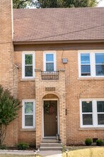 2012 N Ross Ave in Oklahoma City, OK - Building Photo - Building Photo