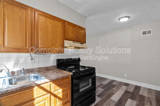4984 Parker Ave in St. Louis, MO - Building Photo - Building Photo