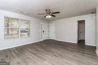 7250 Bridgeport Ct in Austell, GA - Building Photo - Building Photo