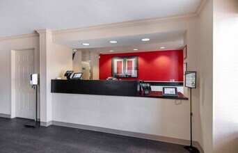 Furnished Studio-Dallas - Farmers Branch in Farmers Branch, TX - Building Photo - Building Photo