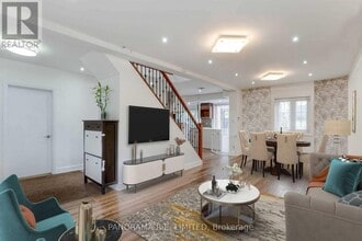 395 Burnhamthorpe Rd in Toronto, ON - Building Photo - Building Photo