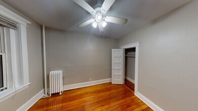 56 Burbank St, Unit 21B in Boston, MA - Foto de edificio - Building Photo