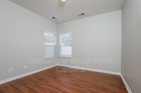 845 Hedgepath Terrace photo'