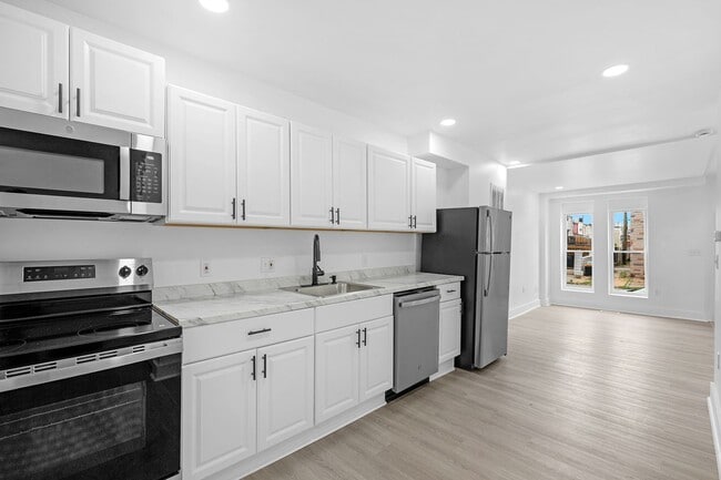 property at 2213 E Madison St