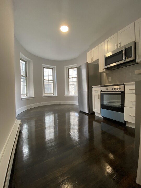 18 Saint Germain St, Unit 7 in Boston, MA - Building Photo