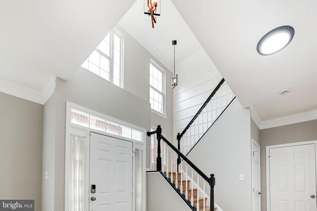 2408 Ripplemeade Ct in Herndon, VA - Foto de edificio - Building Photo