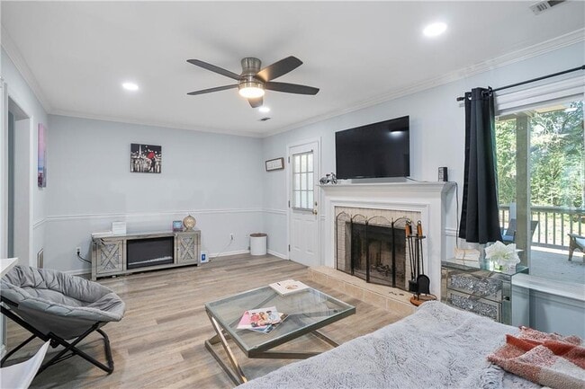 property at 2584 Old Roswell Rd