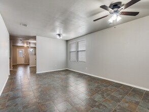 2049 Shawnee Trail in Justin, TX - Building Photo - Building Photo