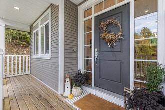 35598 McKee Rd in Abbotsford, BC - Foto de edificio - Building Photo