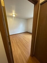 200 S Columbus St in Pleasantville, IA - Building Photo - Building Photo