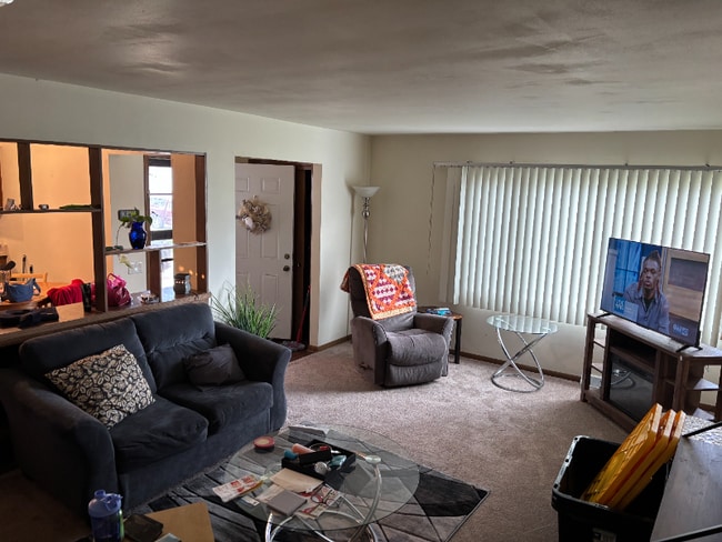 800 Spahn Dr-Unit -800 in Waunakee, WI - Building Photo - Building Photo