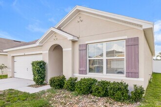 586 Hartford Heights St in Spring Hill, FL - Building Photo - Building Photo