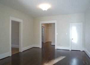 523 Arbutus Ave SE, Unit 523-B in Roanoke, VA - Building Photo - Building Photo