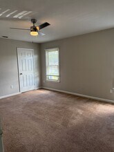 1404 Eddystone Dr in Virginia Beach, VA - Building Photo - Building Photo