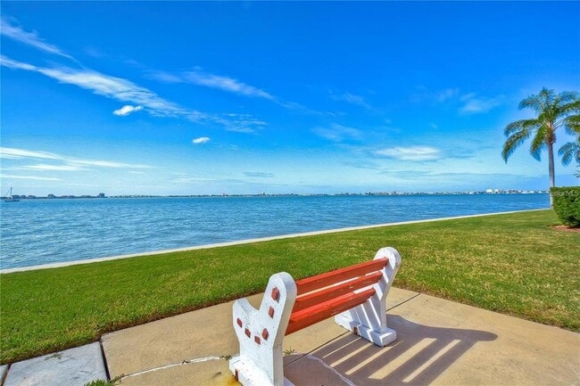 3128 59th St S in Gulfport, FL - Building Photo - Building Photo