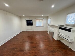 200 S Vendome St in Los Angeles, CA - Foto de edificio - Building Photo