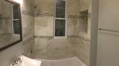 1831 N Kimball Ave, Unit 1 in Chicago, IL - Building Photo - Building Photo