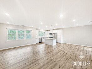 2842 Via Alta Pl in San Diego, CA - Building Photo - Building Photo