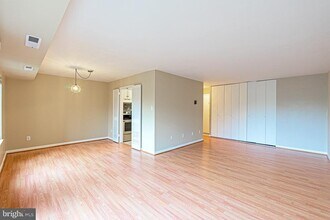 3101 S Manchester St in Falls Church, VA - Building Photo - Building Photo